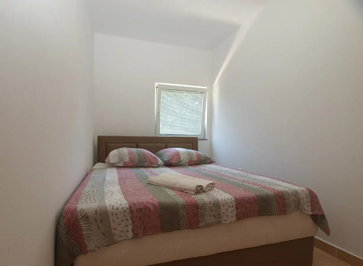 House Katarina 2212 Villa Peroj